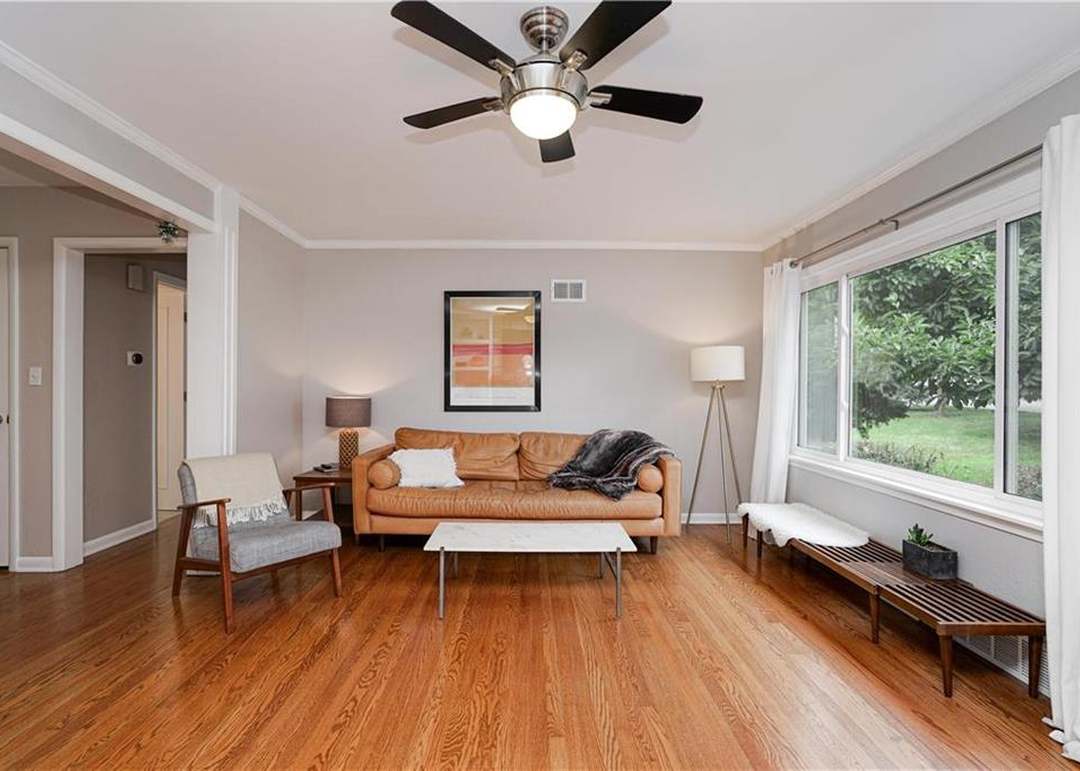 2106 W 73rd Street — photo 12