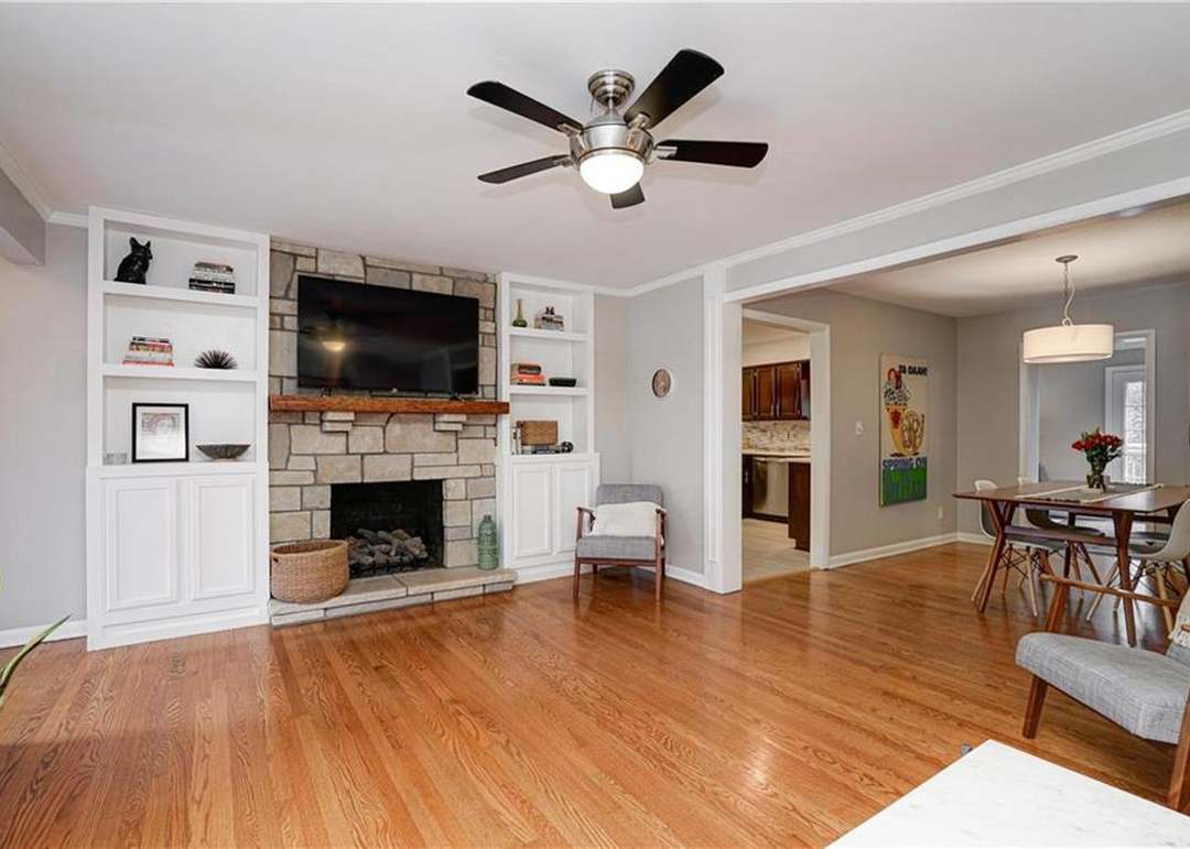 2106 W 73rd Street — photo 13