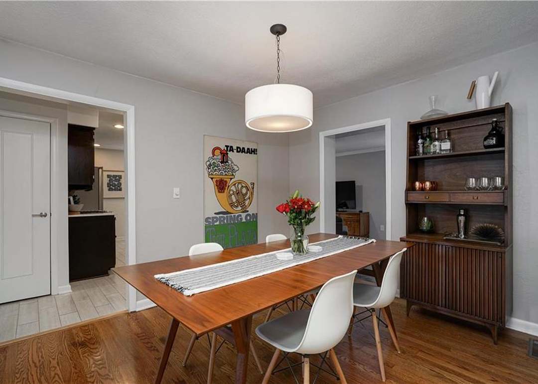 2106 W 73rd Street — photo 14