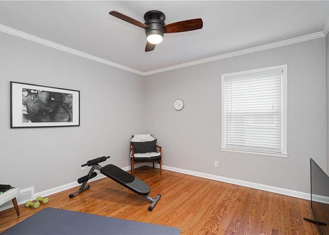 2106 W 73rd Street — photo 24