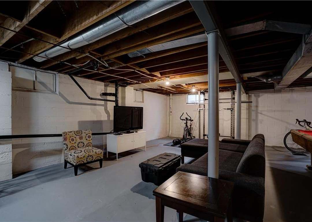 2106 W 73rd Street — photo 28