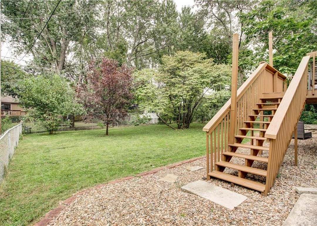 2106 W 73rd Street — photo 33