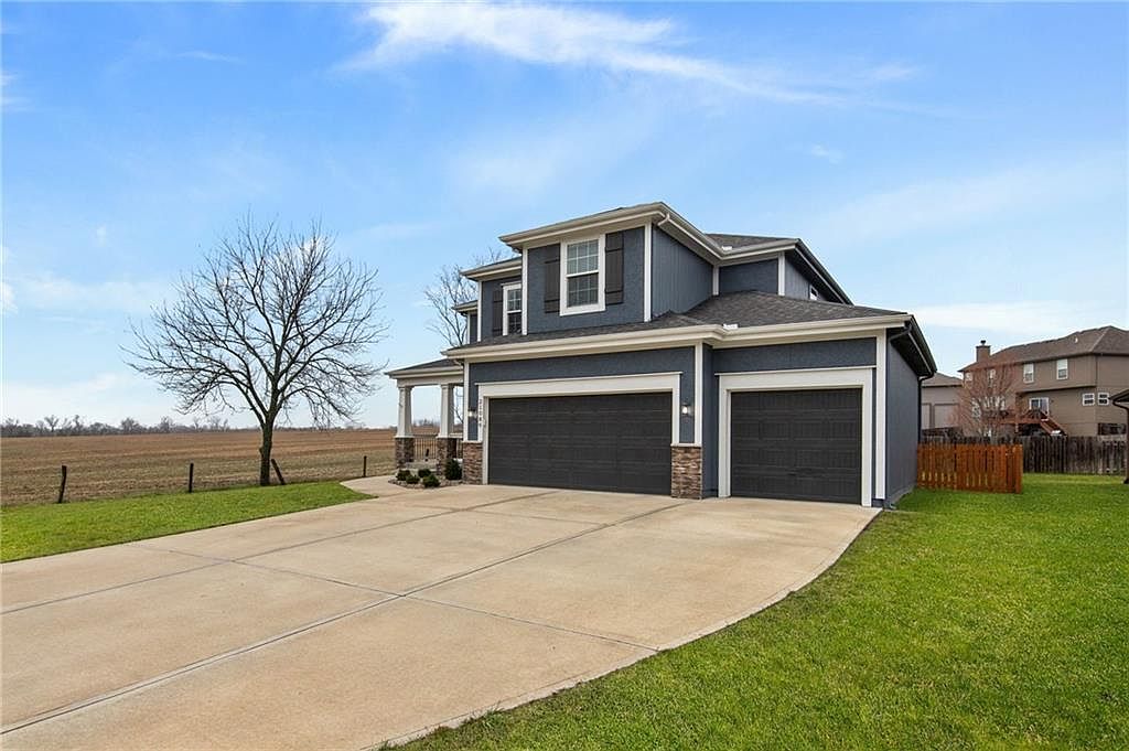 21086 S Skyview Lane — photo 4