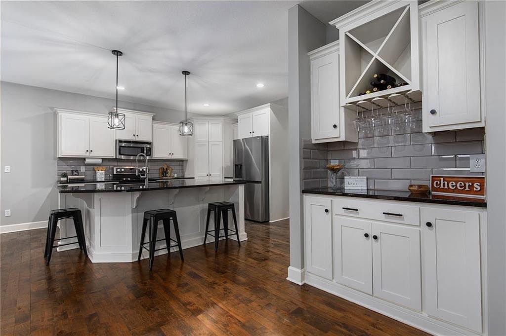 21086 S Skyview Lane — photo 16