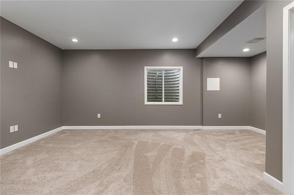 21086 S Skyview Lane — photo 40