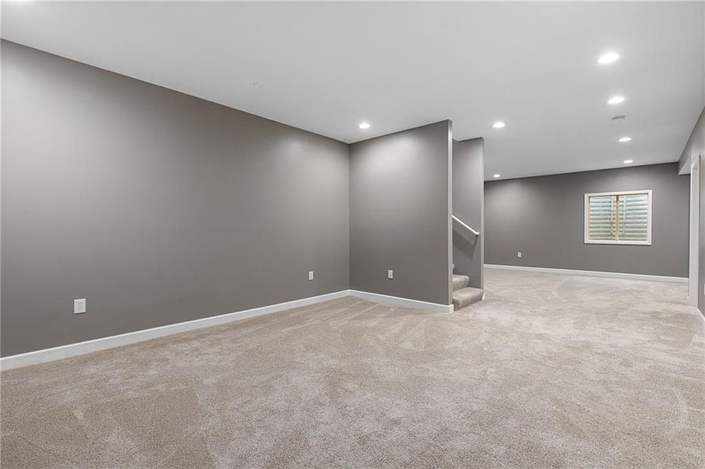 21086 S Skyview Lane — photo 43