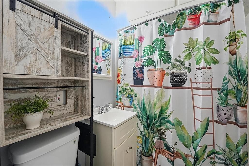 2114 Bristow Street — photo 13