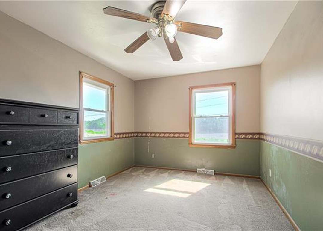 212 S Randolph Road — photo 7