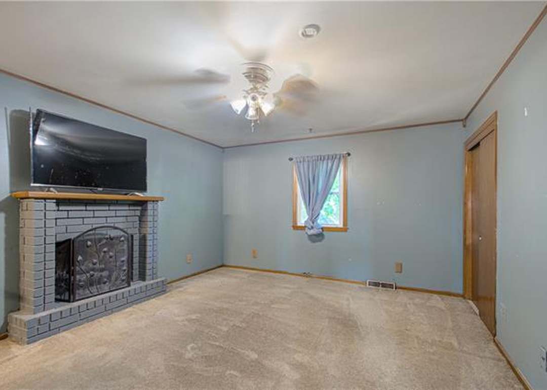 212 S Randolph Road — photo 14