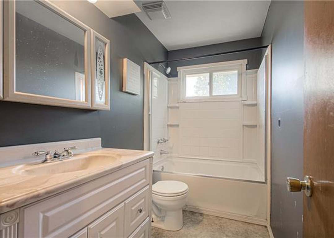 212 S Randolph Road — photo 19