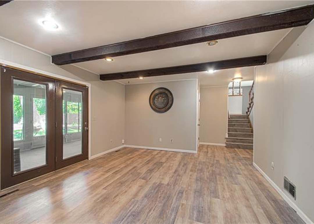 212 S Randolph Road — photo 23