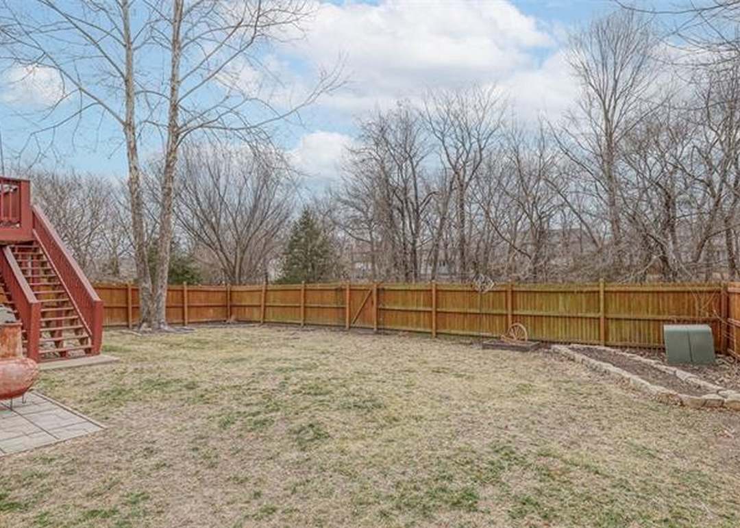 21309 W 50th Terrace — photo 34