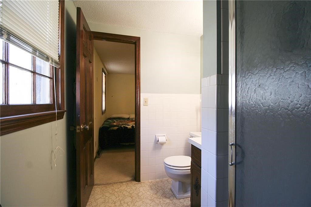 2131 Francis Court — photo 31
