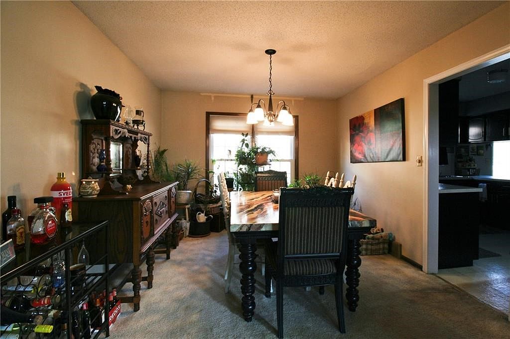 2131 Francis Court — photo 40