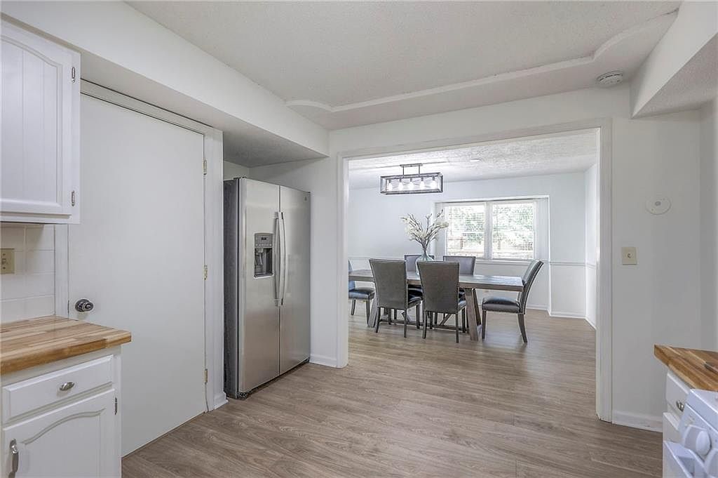 2131 N 115th Street — photo 11