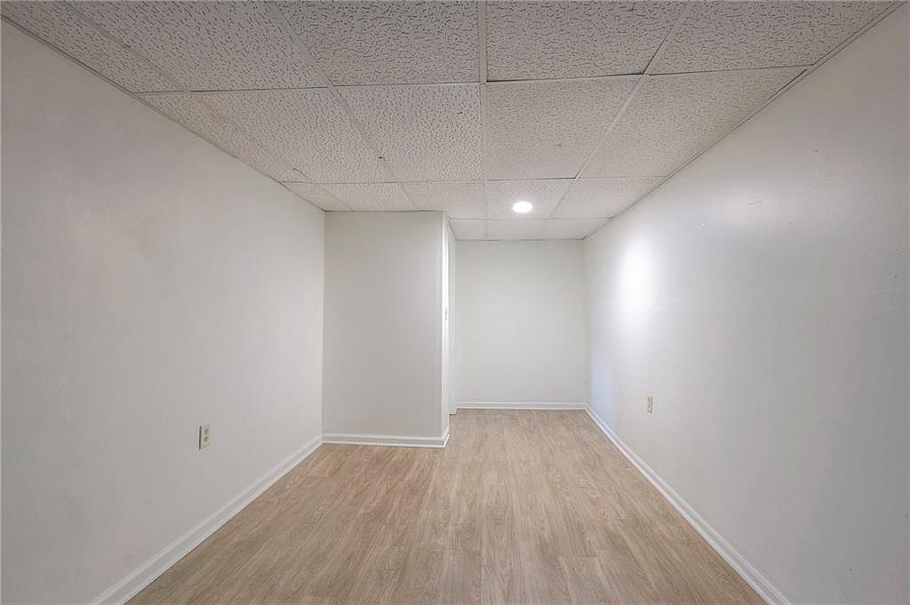 2131 N 115th Street — photo 26