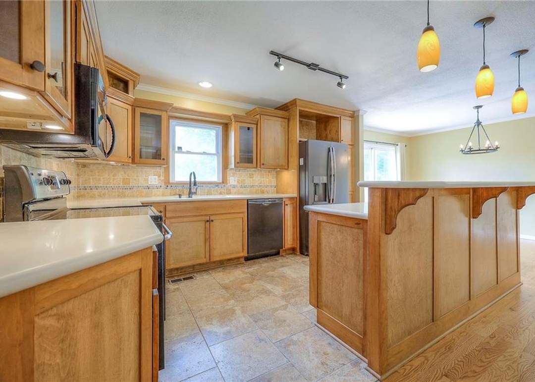21323 W 71st Street — photo 18