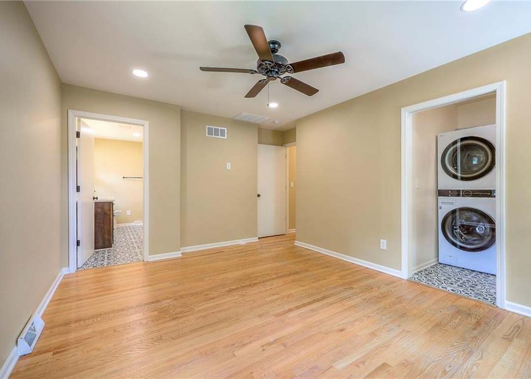 21323 W 71st Street — photo 20