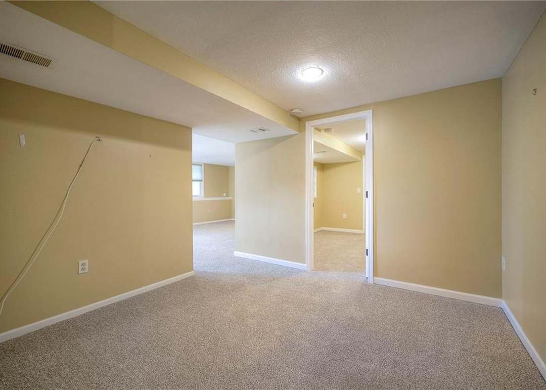 21323 W 71st Street — photo 25