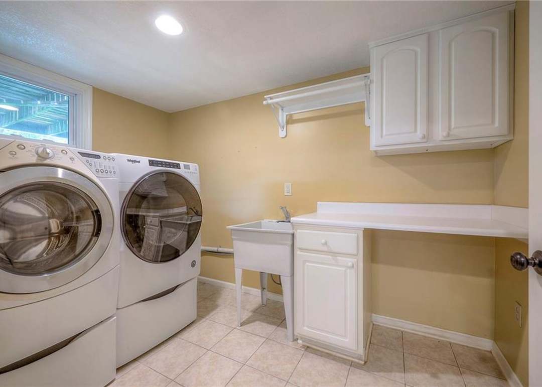 21323 W 71st Street — photo 31