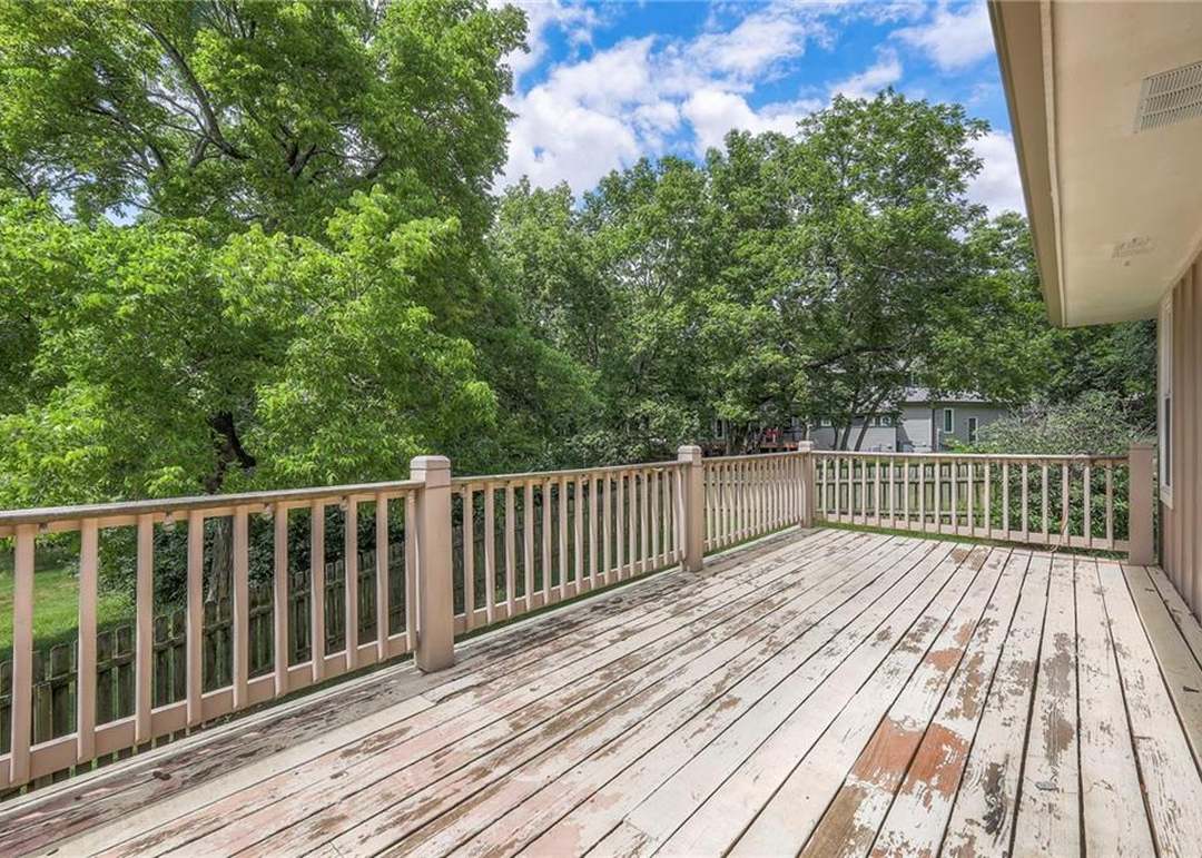 21323 W 71st Street — photo 34
