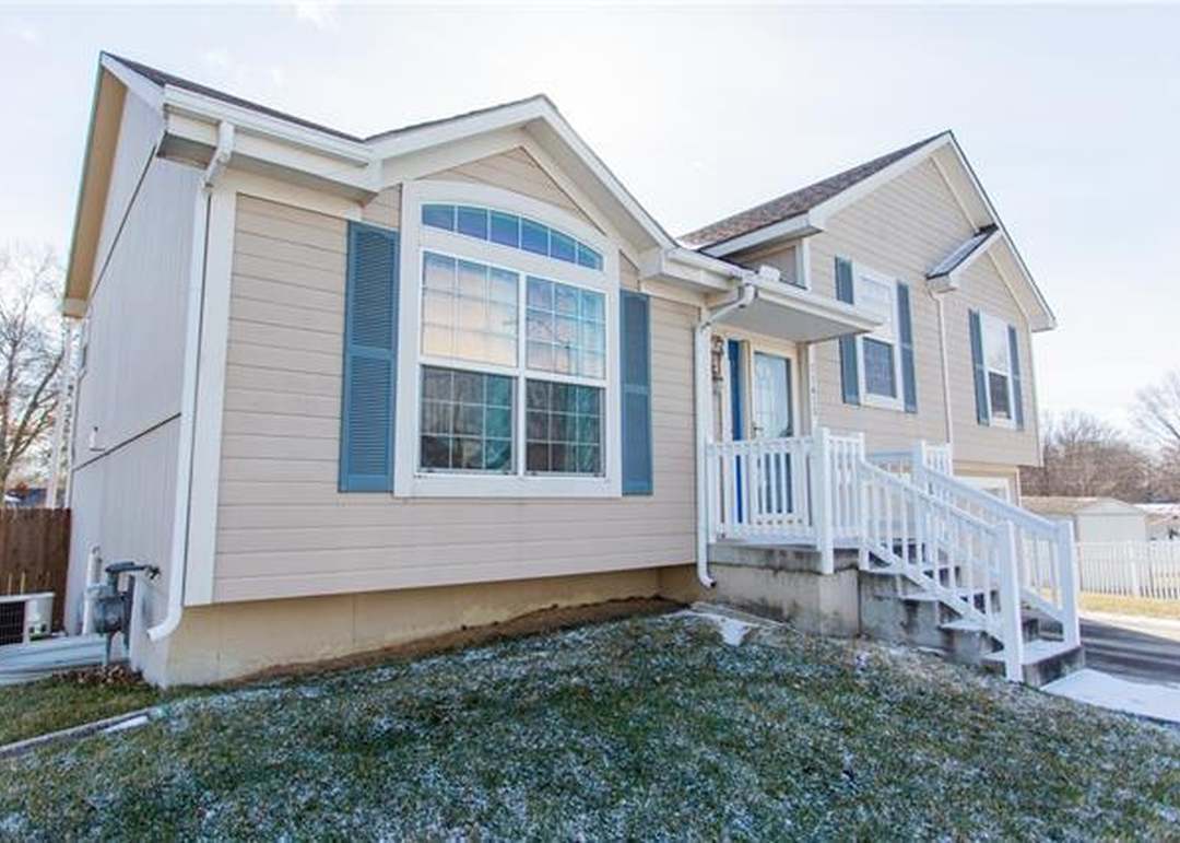21425 Pin Oak Lane — photo 10