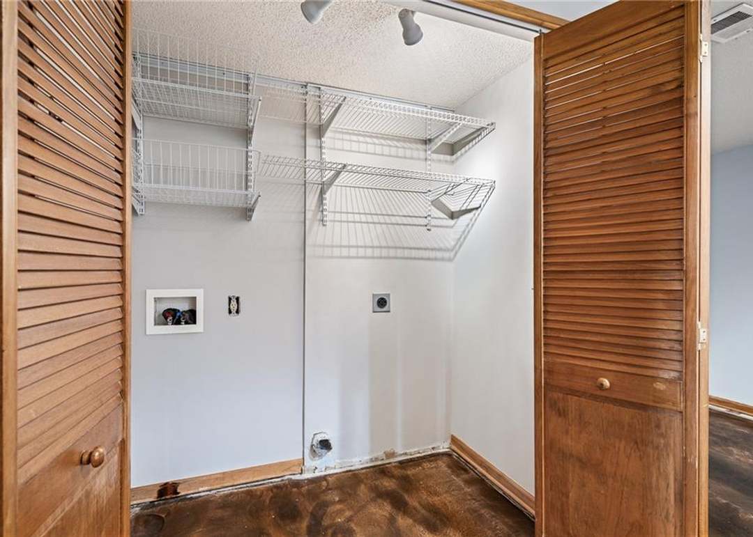 21505 W 50th Street — photo 5