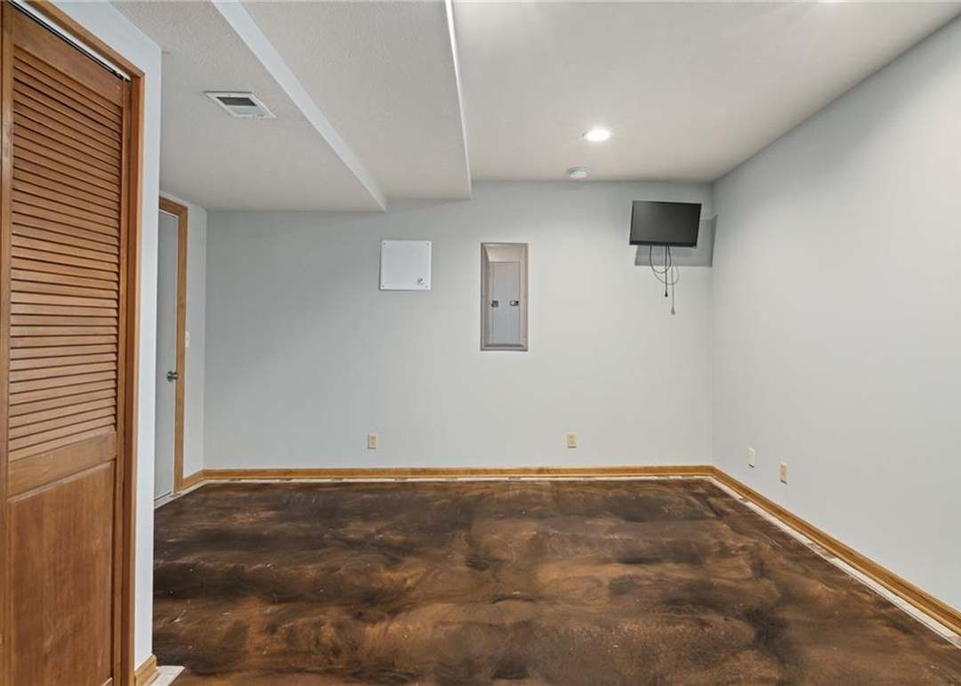21505 W 50th Street — photo 24