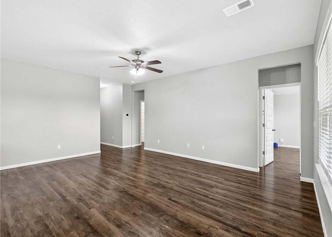 21736 Franklin Street — photo 14
