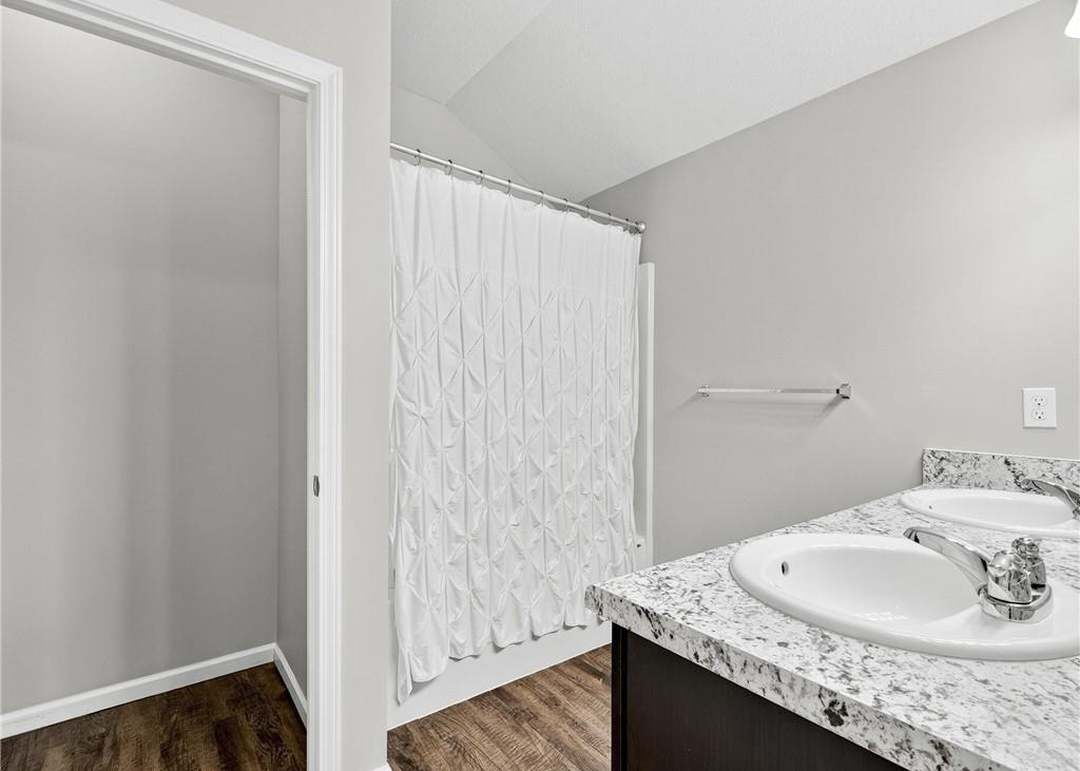21736 Franklin Street — photo 19