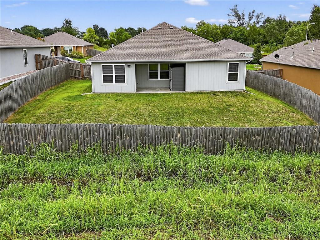 21736 Franklin Street — photo 25