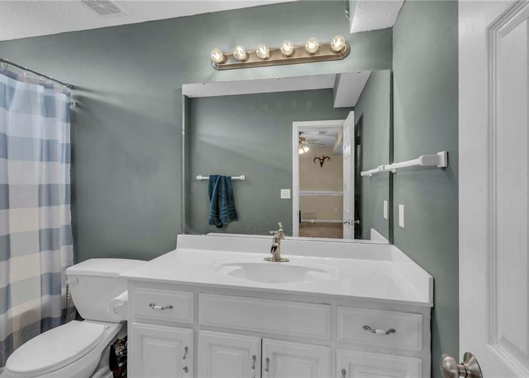 2181 Sierra Drive — photo 5