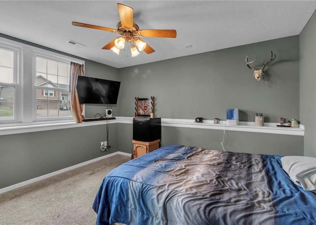 2181 Sierra Drive — photo 18