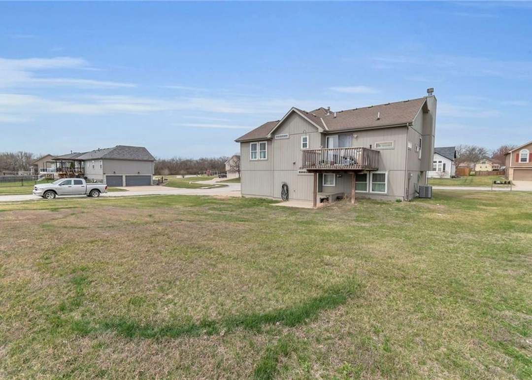 2181 Sierra Drive — photo 25