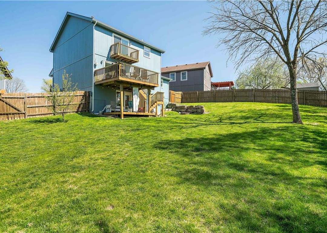 2216 NW 62nd Street — photo 30