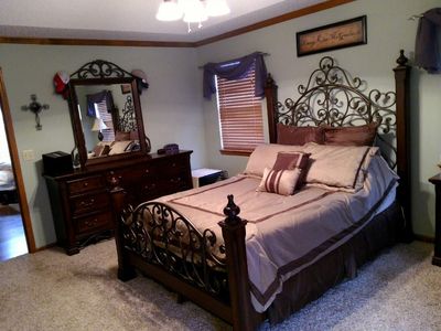 2216 NW COVE Court — photo 9