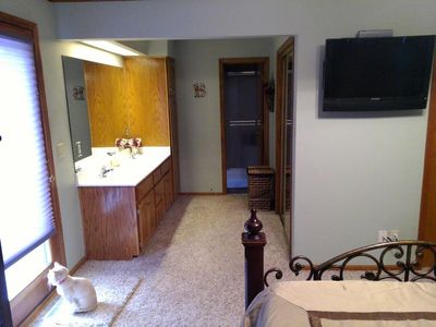 2216 NW COVE Court — photo 10