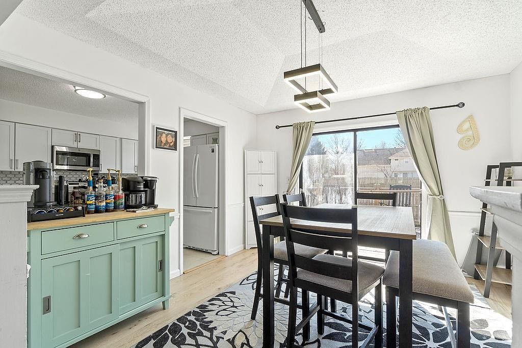 2225 E Taylor Drive — photo 11