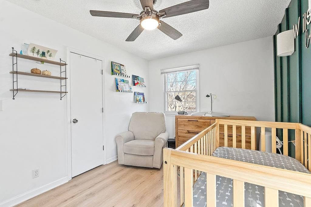 2225 E Taylor Drive — photo 20