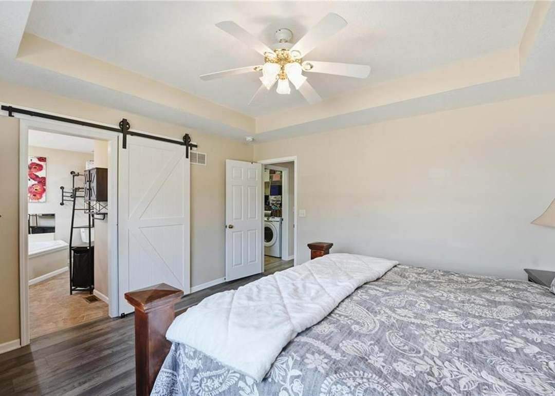2237 NE Maybrook Drive — photo 7