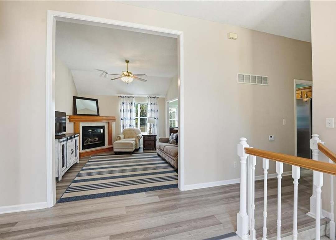 2237 NE Maybrook Drive — photo 12