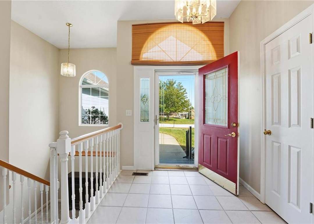 2237 NE Maybrook Drive — photo 13
