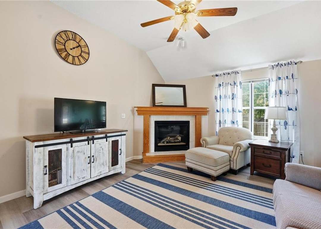 2237 NE Maybrook Drive — photo 14
