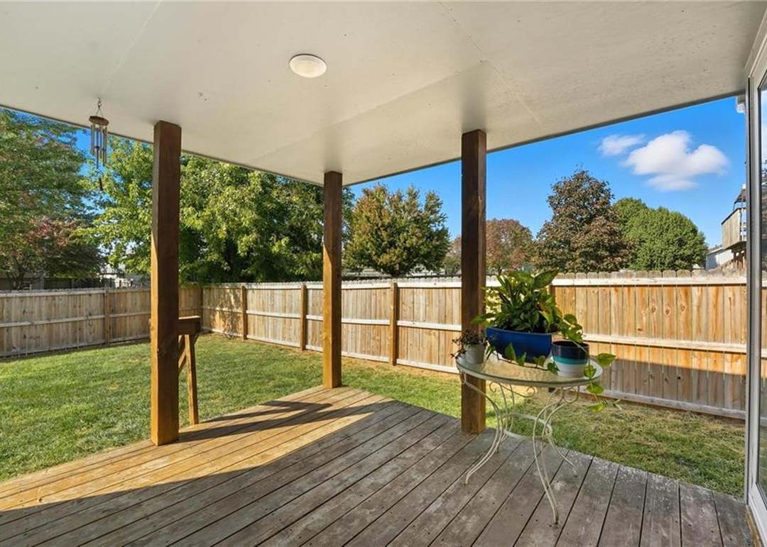 2237 NE Maybrook Drive — photo 27