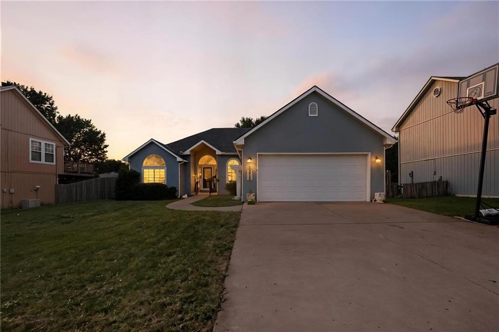 2237 NE Maybrook Drive — photo 35