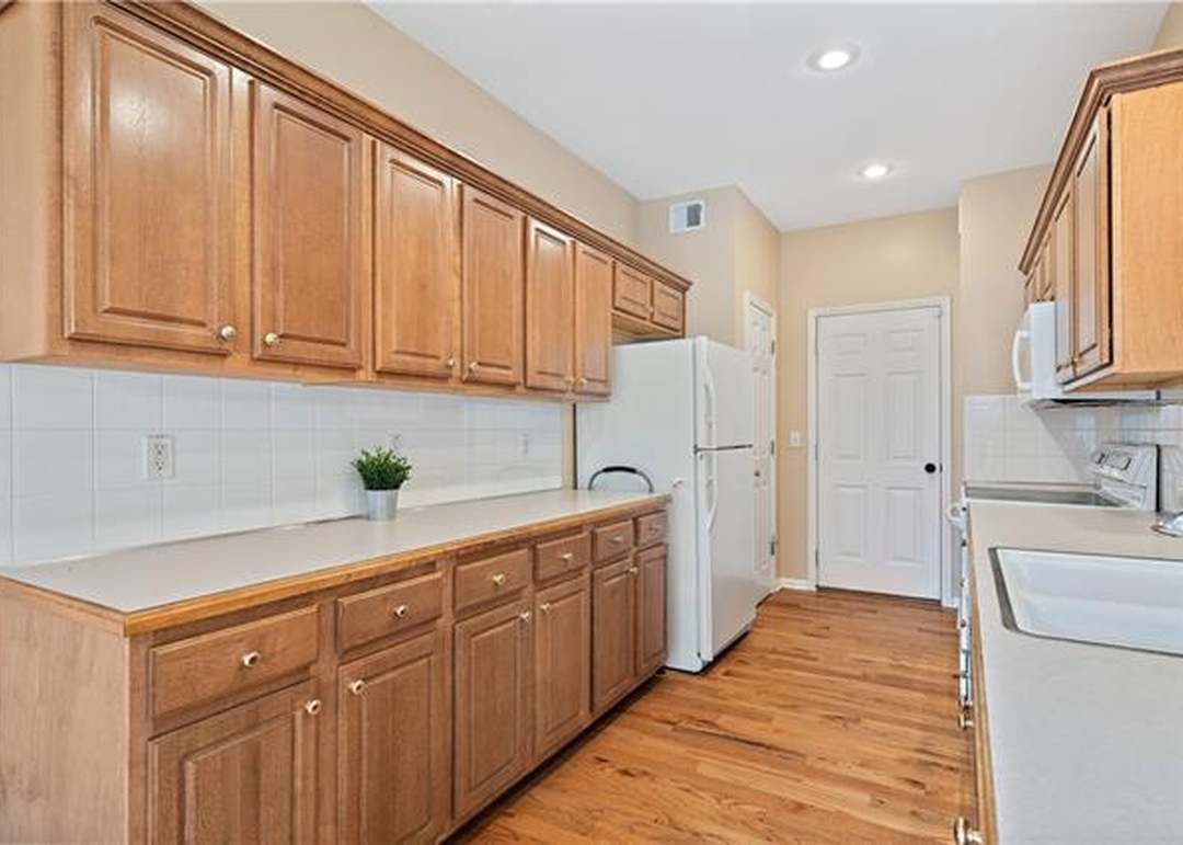 22603 W 73rd Street — photo 20