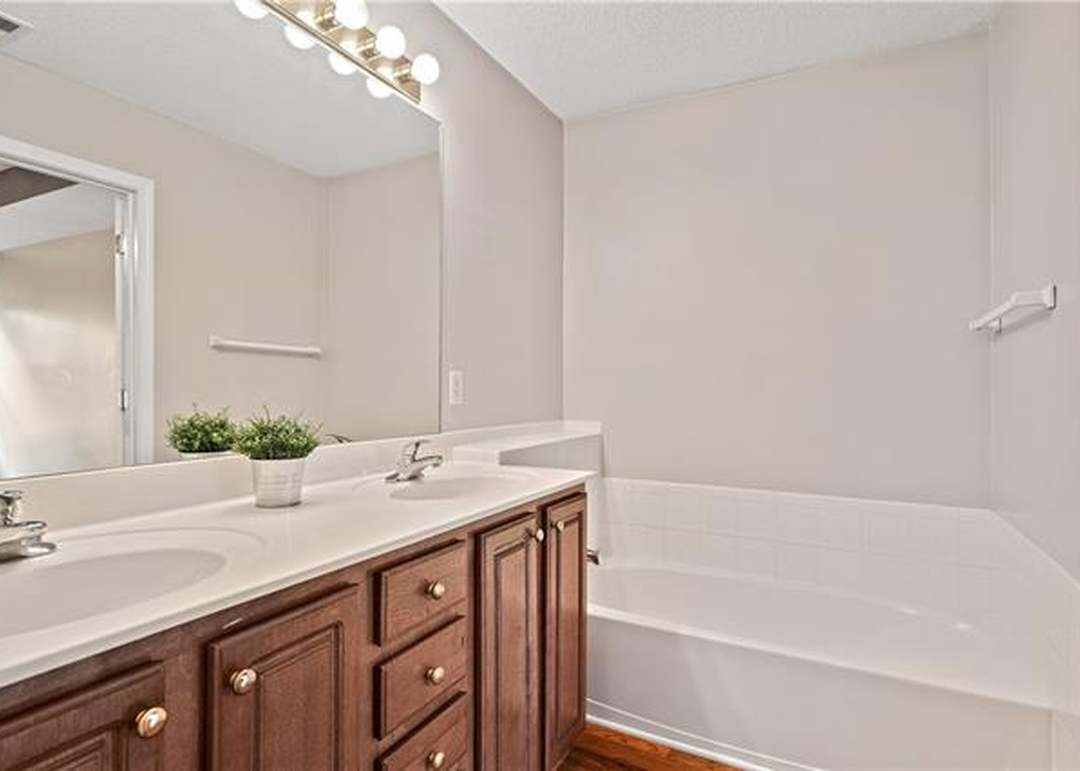 22603 W 73rd Street — photo 29