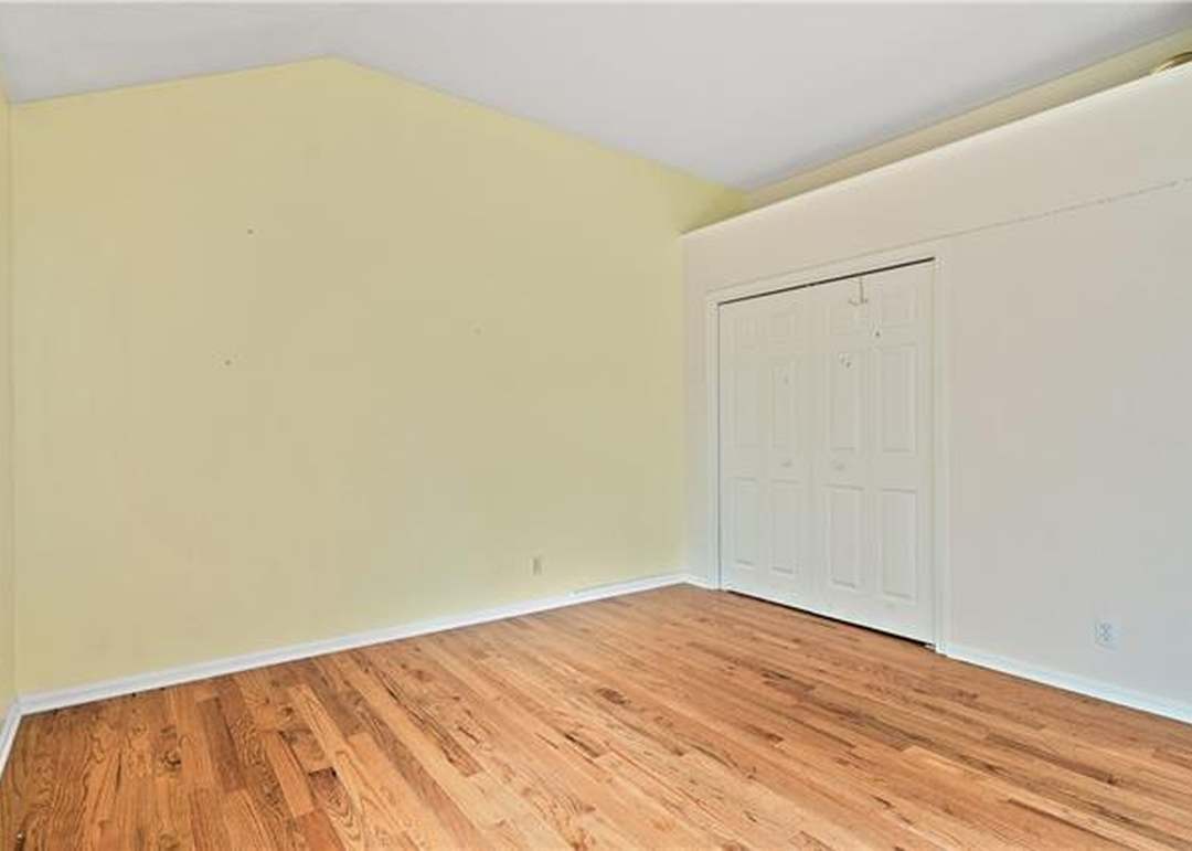22603 W 73rd Street — photo 32