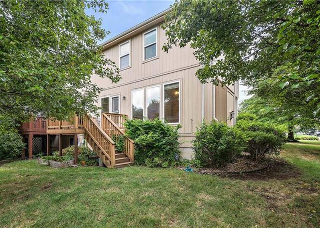 22603 W 73rd Street — photo 35