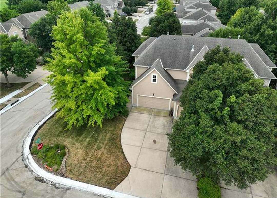 22603 W 73rd Street — photo 39